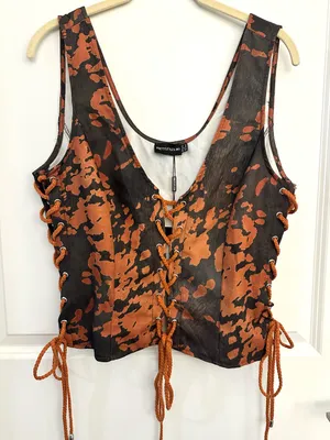 Pretty Little Thing Brown Printed Woven Lace Up Tank NWT Size 12 thumbnail 5
