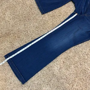 SPANX Pull-On Flare Jeans in Midnight Shade Medium Wash Size 3X Stretchy Denim thumbnail 14