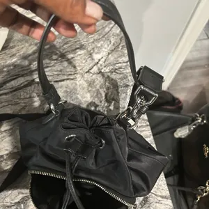 Tory Burch Black Logo Detail Bag thumbnail 8