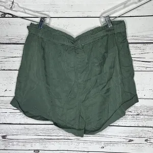 Aerie NWT Size XL Green 100% Lyocell Elastic Waist Pull-On Shorts w/ Tie Belt thumbnail 2