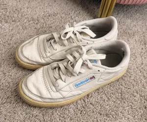 Reebok Sneakers thumbnail 1