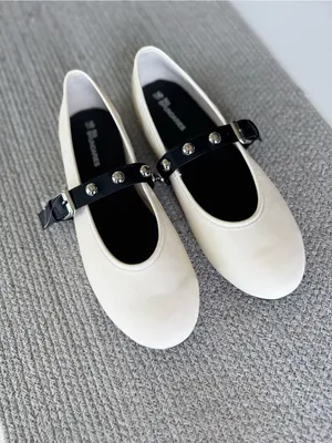 No Boundaries Ivory Cream Mary Jane Flats with Black Studded Strap Sz 9.5 thumbnail 7