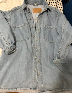 H&M oversized denim shirt thumbnail 3