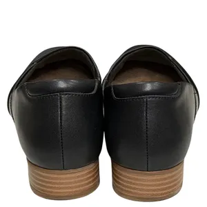 Clarks Collection Juliet Palm Loafer Shoes 9.5 Black Leather Comfort Slip On thumbnail 9