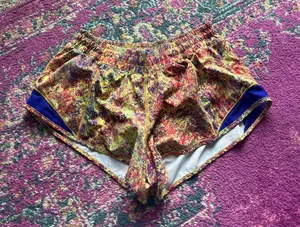 Lululemon Hotta Hot 2.5 Shorts thumbnail 1