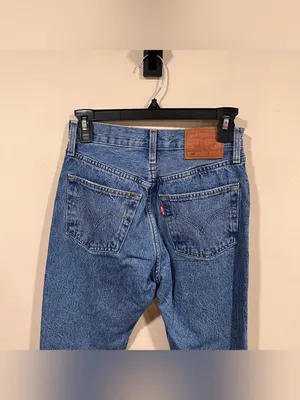 Levi’s 501 straight Women’s Blue Denim Jeans W25 L26 high waisted EUC raw hem thumbnail 6