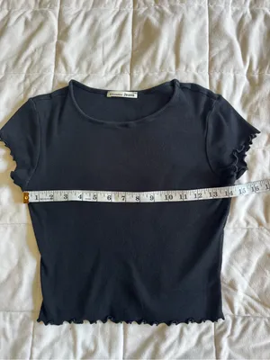 Reformation Black Ribbed Lettuce-Edge Crop Top thumbnail 5