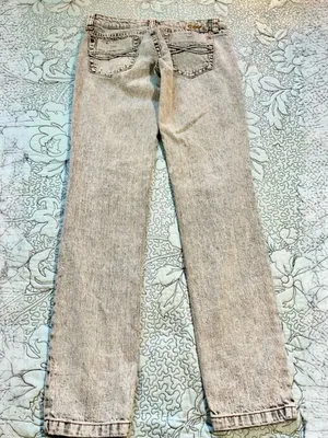 Billabong The Skinny Retro Mineral Wash Worn Denim Skinny Jeans Size 3 thumbnail 4