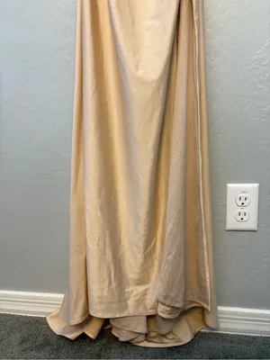 La Femme champagne sleeveless v-neck ruched dress with slit size 6 thumbnail 9