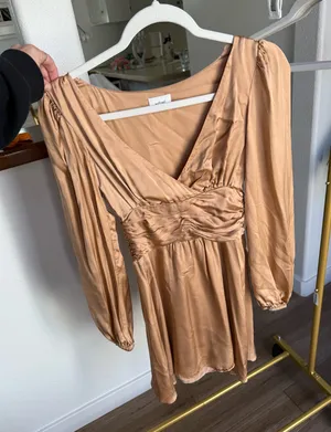 Aritzia Wilfred silk long sleeve mini dress thumbnail 1