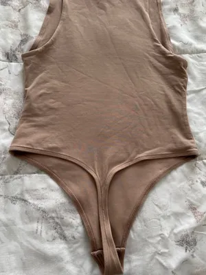 Aritzia The Group Babaton Sleeveless high Neck Bodysuit in Taupe, size XS casual thumbnail 12