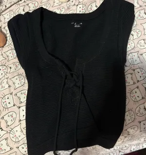 Urban Outfitters Top thumbnail 1