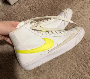 Nike Blazer Mid thumbnail 1