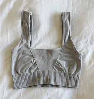 Sports Bra thumbnail 1