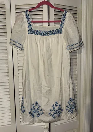 Draper James White Tunic with Blue Floral Embroidery thumbnail 1