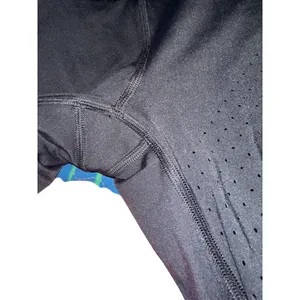 Lululemon Black Workout Leggings‎ Size 4 Activewear Athleisure Perforated thumbnail 4