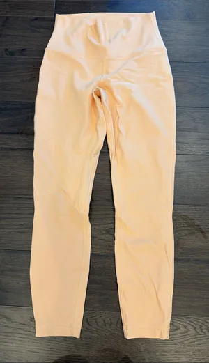 Lululemon Athletica Align™ High-Rise Pant 25" in Peach Orange Size 6 - C53-049 thumbnail 1