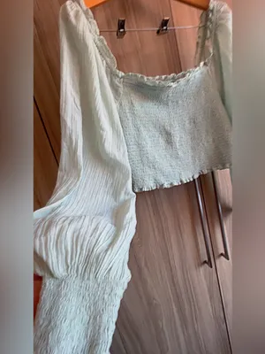Aerie smocked puff sleeve top thumbnail 4
