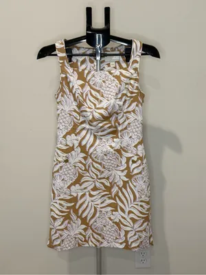 Lilly Pulitzer Tan Dress with White Tropical Floral Print NWOT thumbnail 2