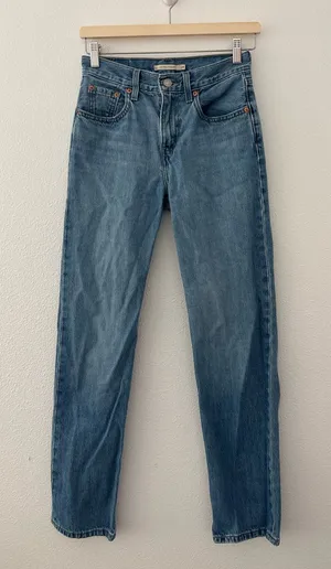 Levi’s low pro straight jeans medium wash thumbnail 1