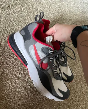 Nike Air Max thumbnail 1