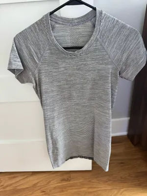 Lululemon swiftly tech  thumbnail 1