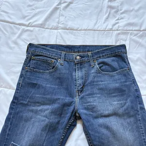 Vintage Y2K Levis Blue Womens Classic Low Rise Bootcut Jeans City Beach‎ Outdoor thumbnail 2