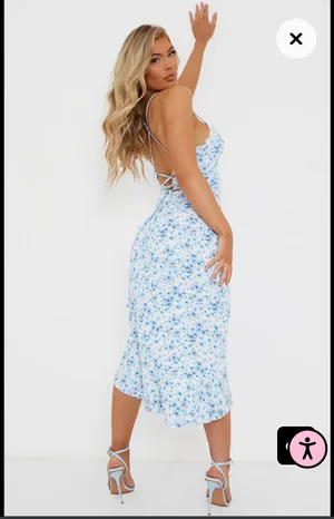 Pretty Little Thing Blue Floral Print Lace Up Midi Dress thumbnail 2