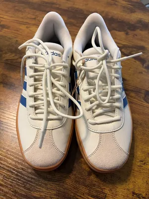 NWT Adidas Platform Sneakers White/Blue/Gum Sole Size 7.5 in Box thumbnail 2