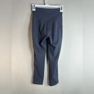 Lululemon Wunder Under Hi-Rise 23” tights size 4 thumbnail 2