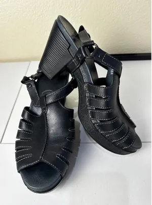 Dansko Sandal Women 40 9.5 Leather Strappy Block Heel Comfort‎ Gorpcore thumbnail 1