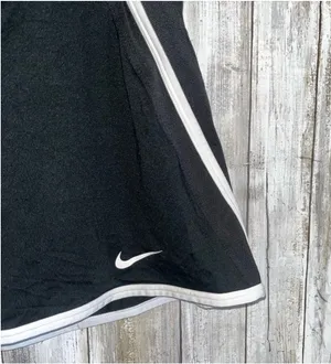 Nike Black & White Straight Tennis Skort •Large thumbnail 2