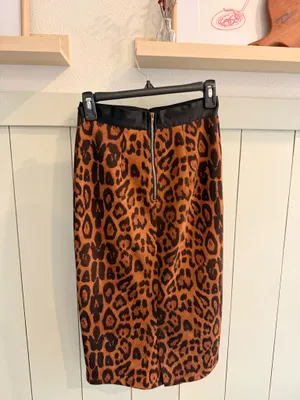 Nasty Gal Leopard Skirt thumbnail 2