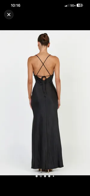 Showpo black dress maxi size 6 thumbnail 2