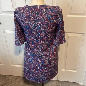 Francesca’s Ayla Blue Pink Paisley Dress Studs VNeckline 3/4” Sleeve Size Medium thumbnail 7