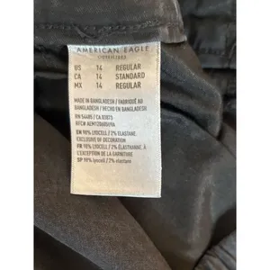 American Eagle Mid Rise Baggy Wide Leg Cargo Pants Womens Size 14 Faded Black thumbnail 6