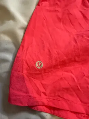 Lululemon High-Rise Shorts thumbnail 4