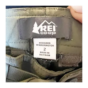REI Hiking Shorts Womens Size 2 Army Green Relaxed Fit Cargo Pocket Activewear thumbnail 9