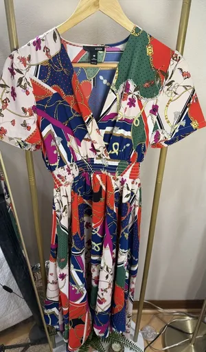 Size S Macys’s Aqua colorful dress with an elastic waist thumbnail 1