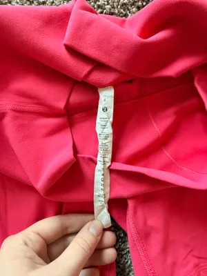 Lululemon Lip Gloss Biker Align Shorts 8 thumbnail 3