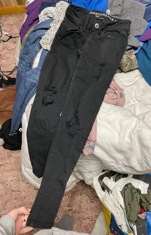 American Eagle Jeans thumbnail 1