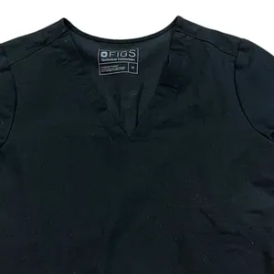 Women's FIGS Casma 3 Pocket Black Scrub Top‎ Medium Medical Healthcare Hospital thumbnail 2