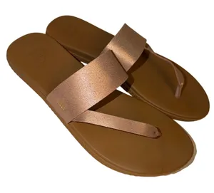 Reef Women's Rose Gold Thong Sandals Metallic Beachwear Summer Slide Size 11 thumbnail 1