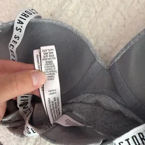 Victoria-s-secret Women's Grey Bra thumbnail 6
