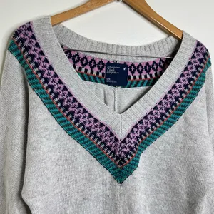 American Eagle Outfitters AEO Wool Blend Deep V Sweater Size Large Dolman Sleeve thumbnail 4