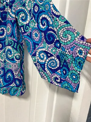 Alice & Trixie Mosaic Print Silk Blouse size medium thumbnail 3