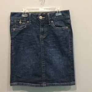 Old Navy Low Waist Denim Skirt Size‎ 1 Dark Wash Stretch Straight Jean Skirt thumbnail 2