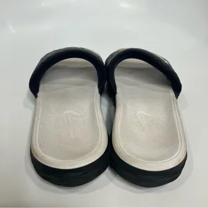 Nike Benassi solarsoft slides black & white size‎ 5 thumbnail 5