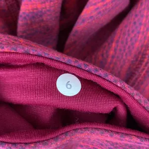 Lululemon Red & Purple Print Cropped Low Rise Leggings Pants 6 thumbnail 5