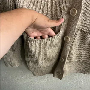 Zara Women's Elegant Beige Knit Cardigan Sweater S thumbnail 7